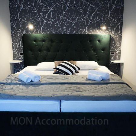 Mon Accommodation Free Parking Ni Exteriör bild