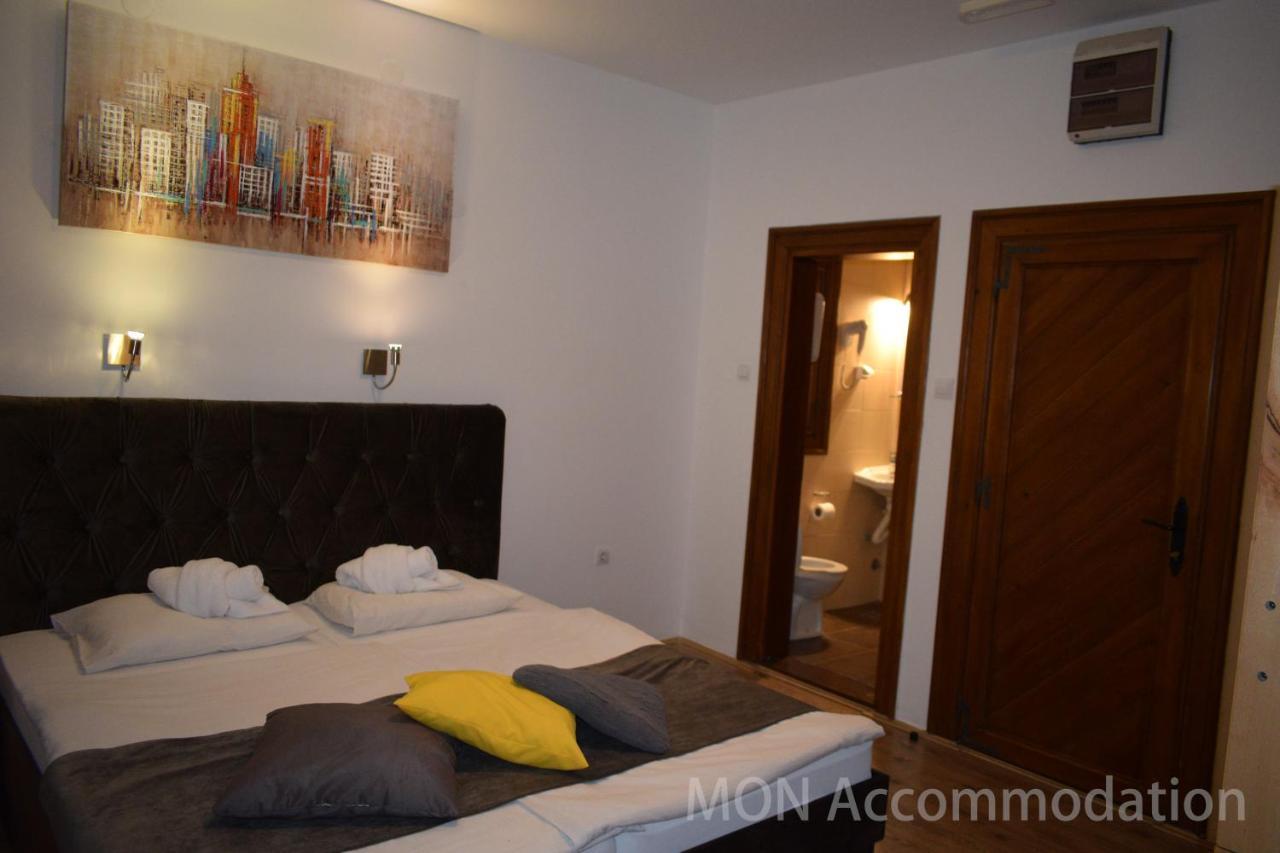Mon Accommodation Free Parking Ni Exteriör bild